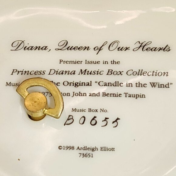Princess Diana Queen Of Our Hearts Candle In The Wind Music Box 1998 #B0655 - Picture 6 of 6